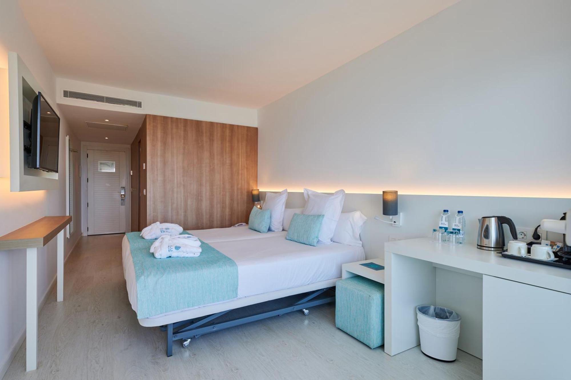 Aluasoul Carolina - Adults Only Hotel ฟอนต์ เด ซากาลา ภายนอก รูปภาพ