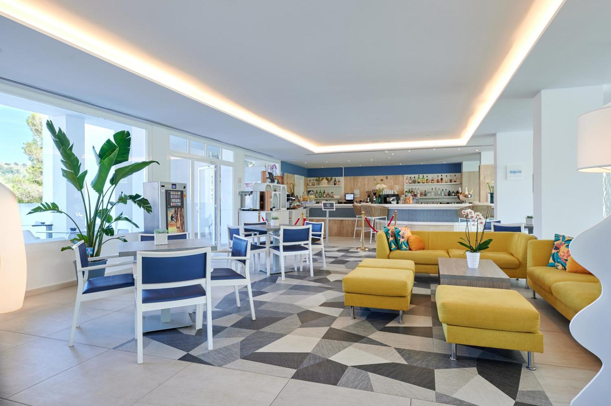Aluasoul Carolina - Adults Only Hotel ฟอนต์ เด ซากาลา ภายนอก รูปภาพ